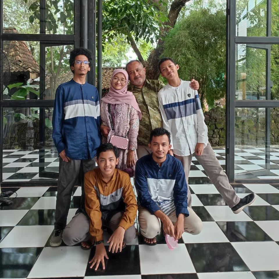 Tim Miracle Psychology — bersama tumbuh dan melayani (November 2023)