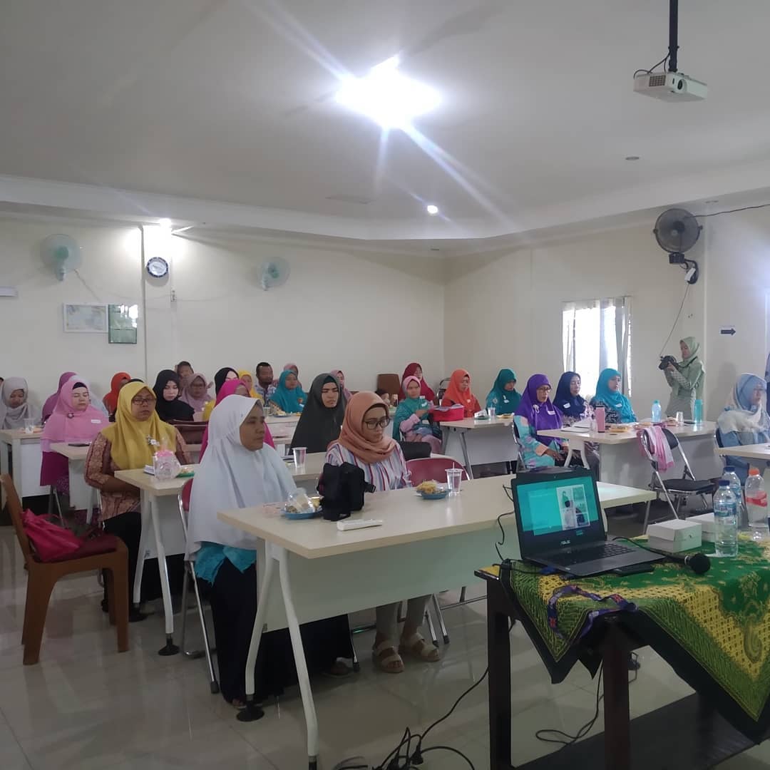 Ibu Sebagai Cahaya Keluarga — PAUD Jogja Citra